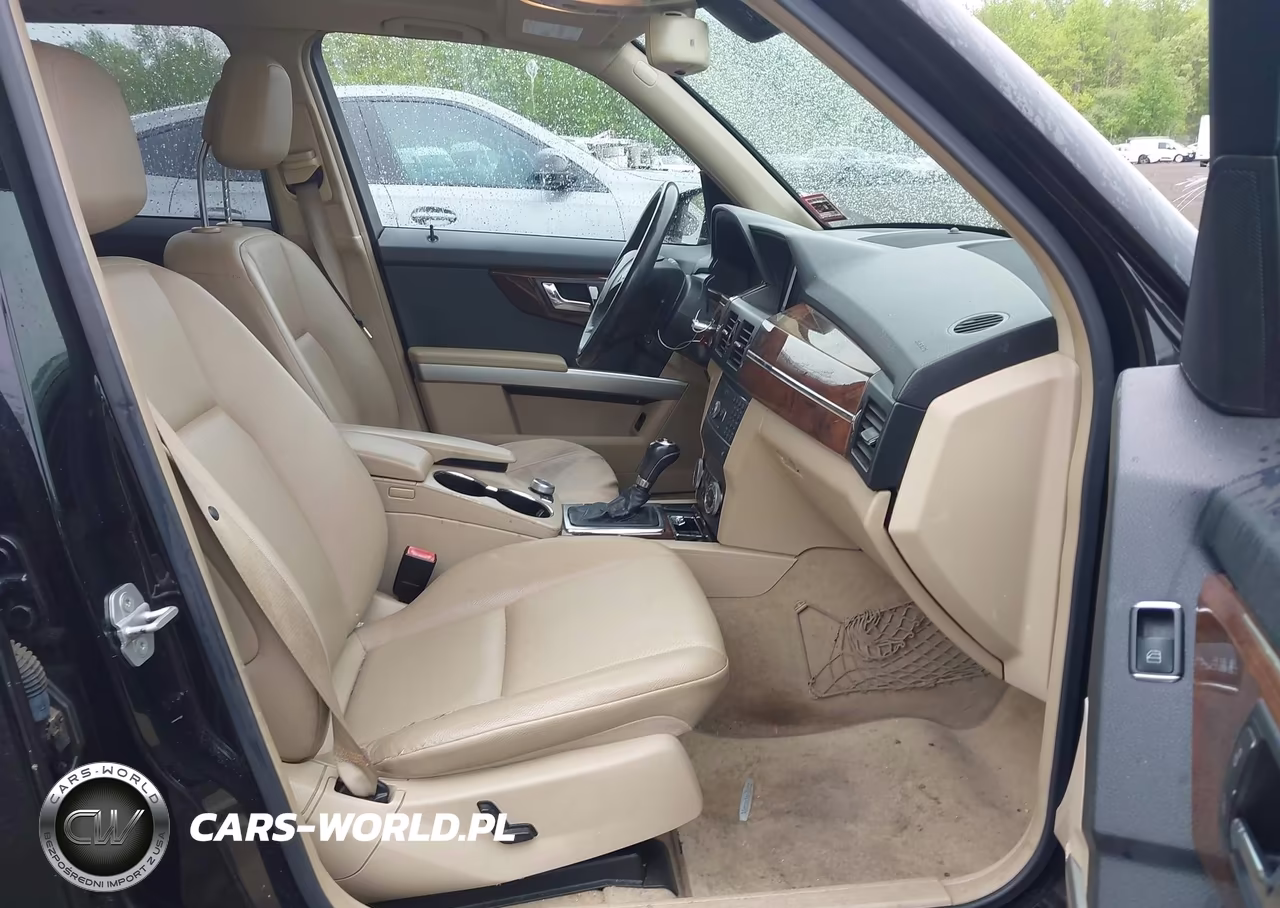 2011 Mercedes-Benz Glk 350 4Matic VIN:WDCGG8HB8BF676589 - 5