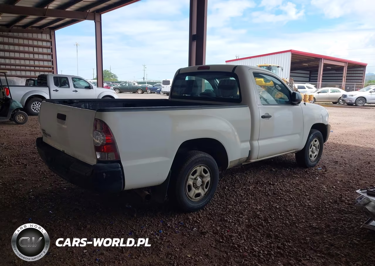 2011 Toyota Tacoma VIN:5TFNX4CN1BX004696 - 4