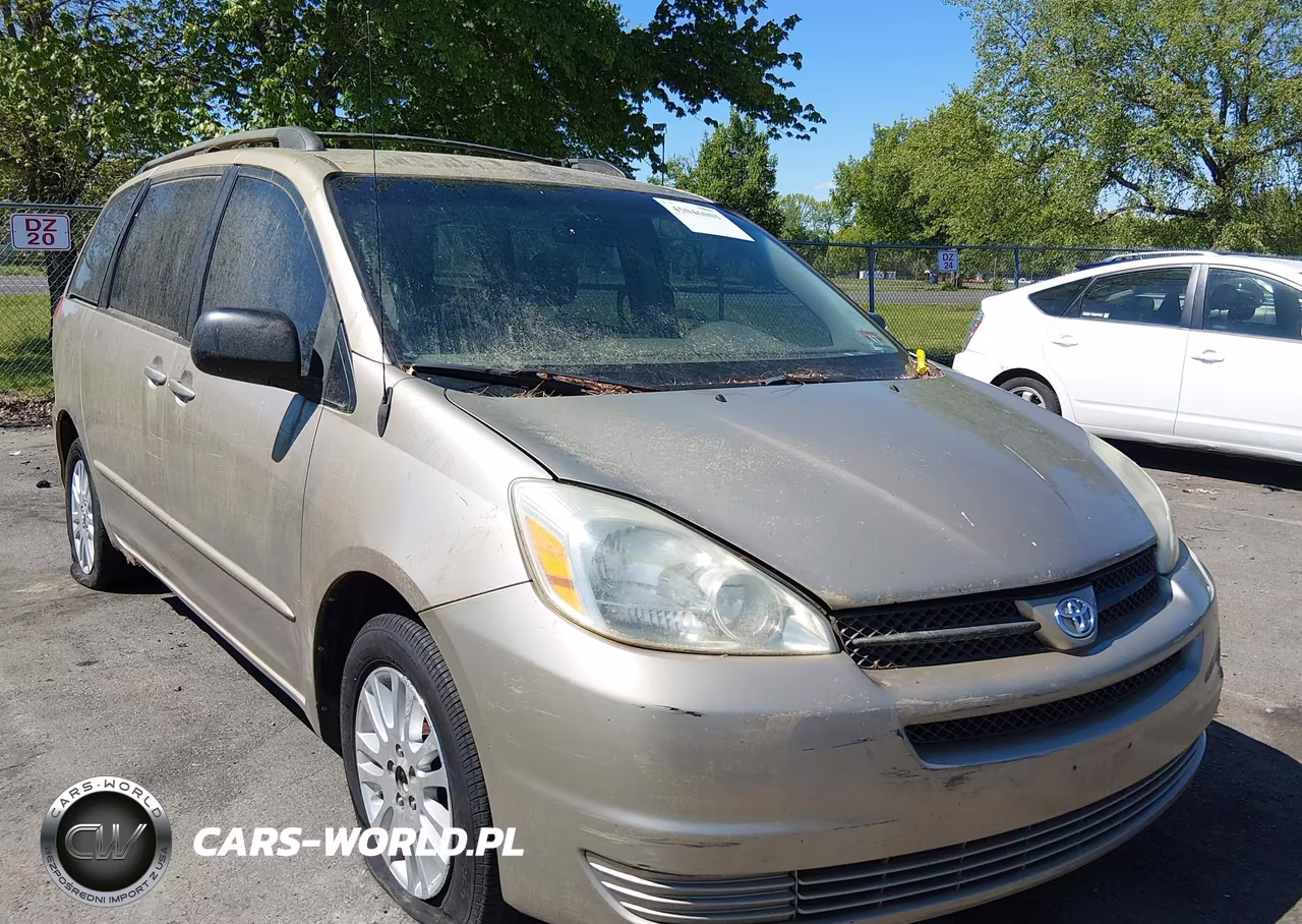 2004 Toyota Sienna Ce