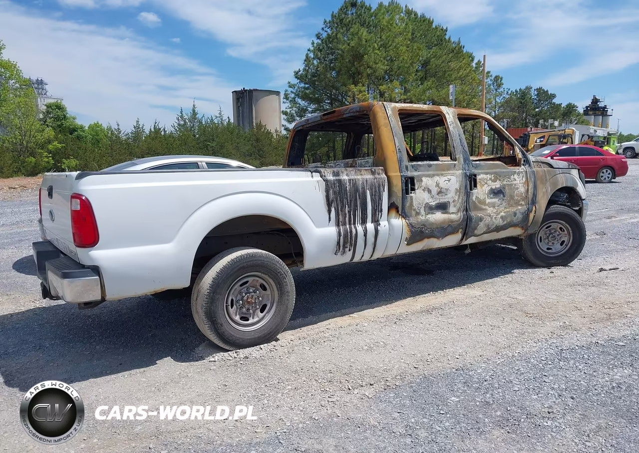 2013 Ford F-250 Xl VIN:1FT7W2BT5DEB40618 - 4