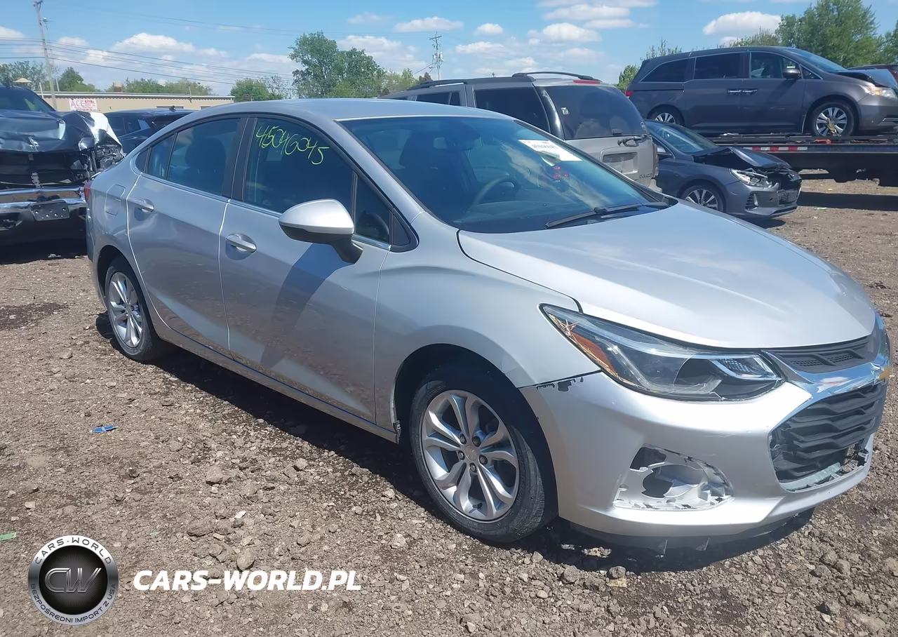 2019 Chevrolet Cruze Lt – zdjęcie 1 z 16