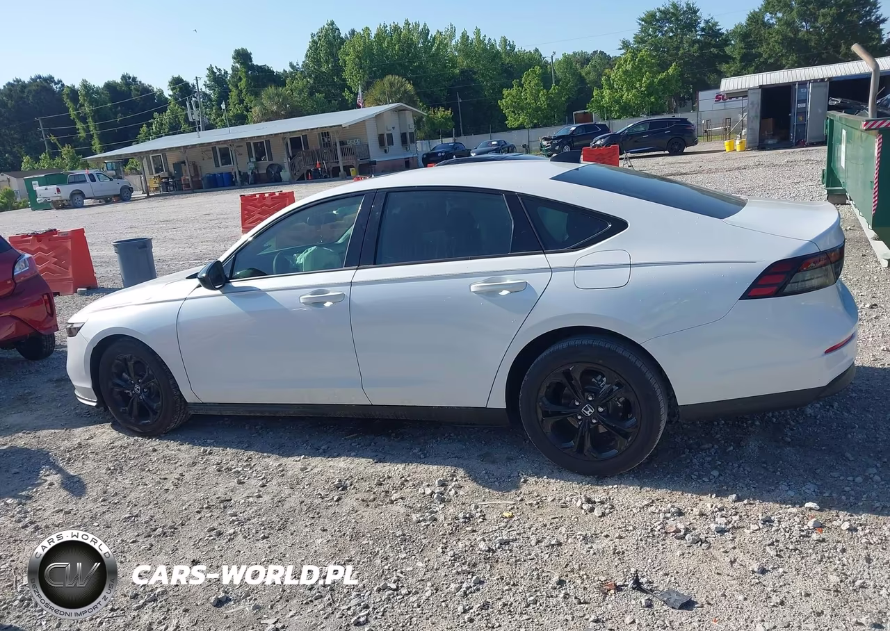 2025 Honda Accord Se VIN:1HGCY1F43SA081144 - 14