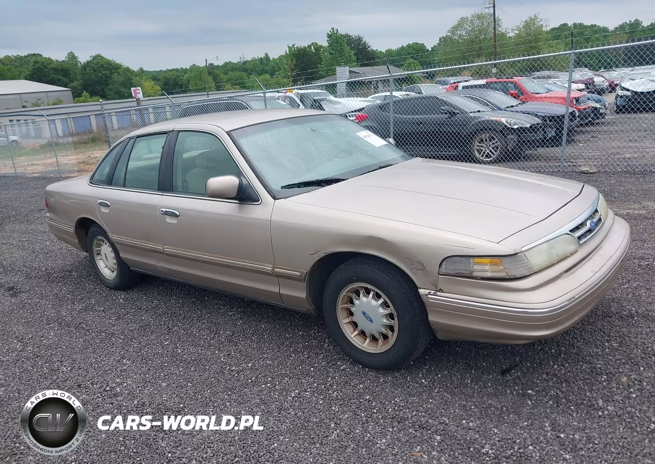 1997 Ford Crown Victoria Lx