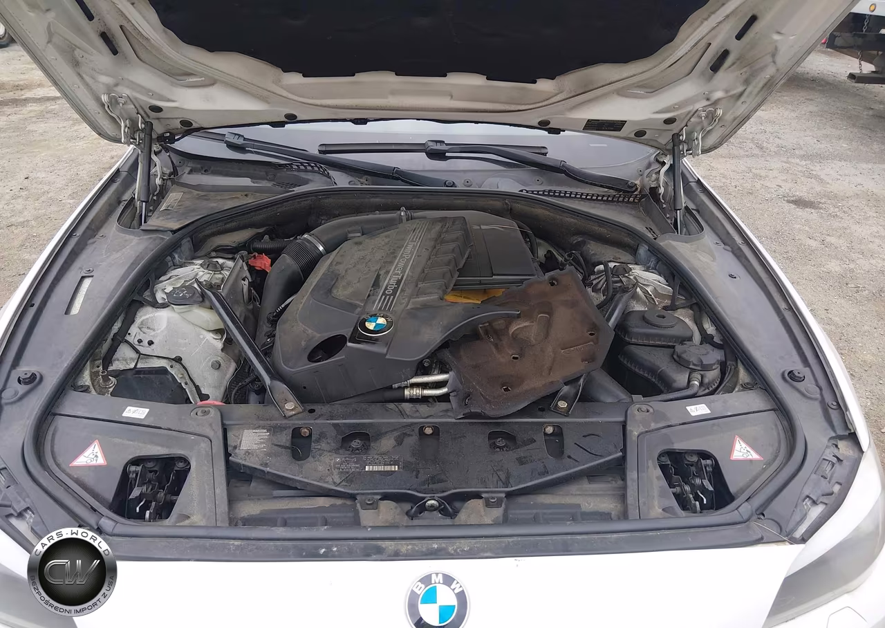 2013 BMW 535I xDrive VIN:WBAFU7C5XDDU69767 - 10