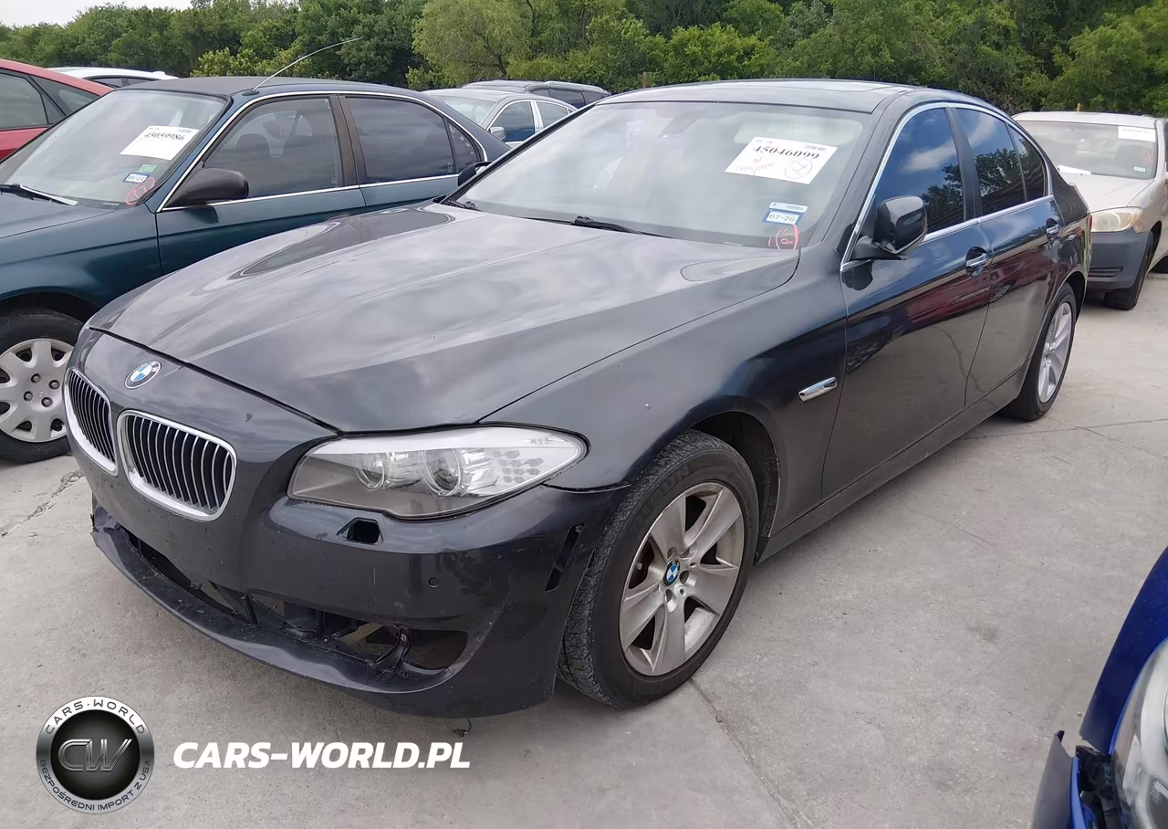 2013 BMW 528I xDrive VIN:WBAXH5C52DD109468 - 2