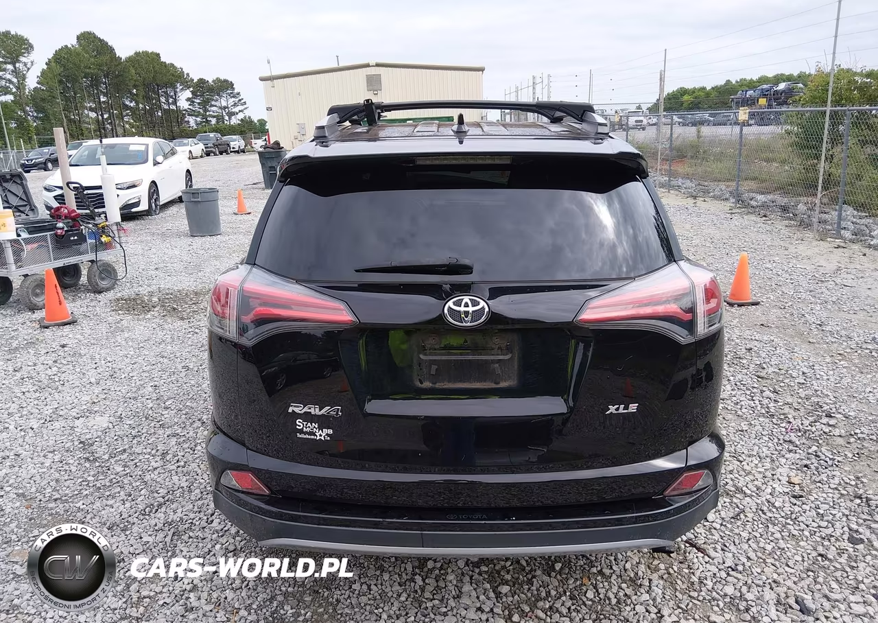2018 Toyota Rav4 Xle VIN:2T3WFREV1JW495727 - 16