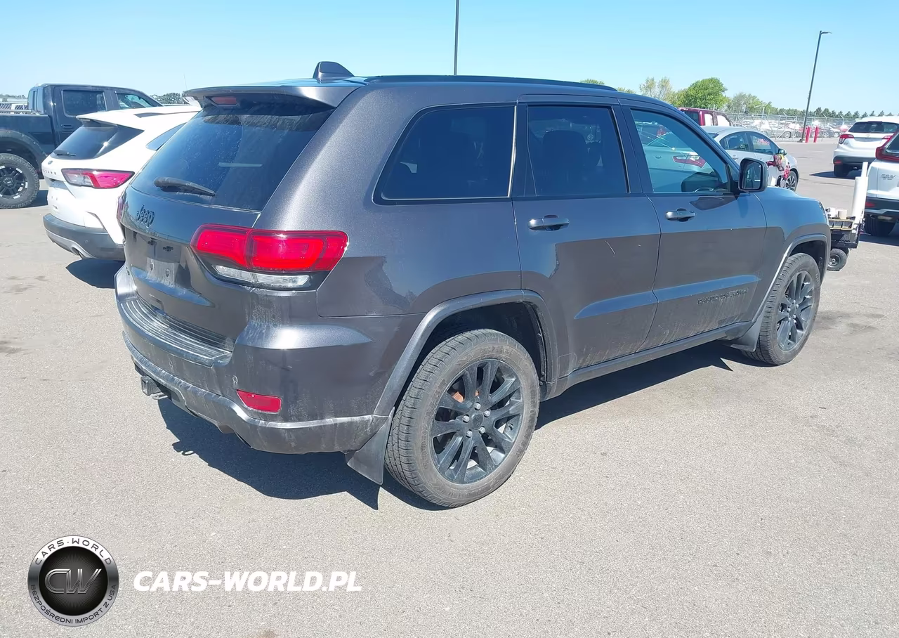 2019 Jeep Grand Cherokee Altitude 4X4 VIN:1C4RJFAG8KC804874 - 4