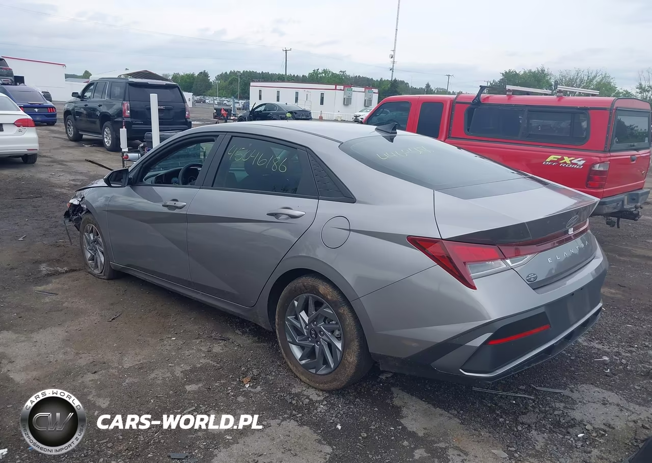 2024 Hyundai Elantra Sel VIN:KMHLM4DG0RU693766 - 3