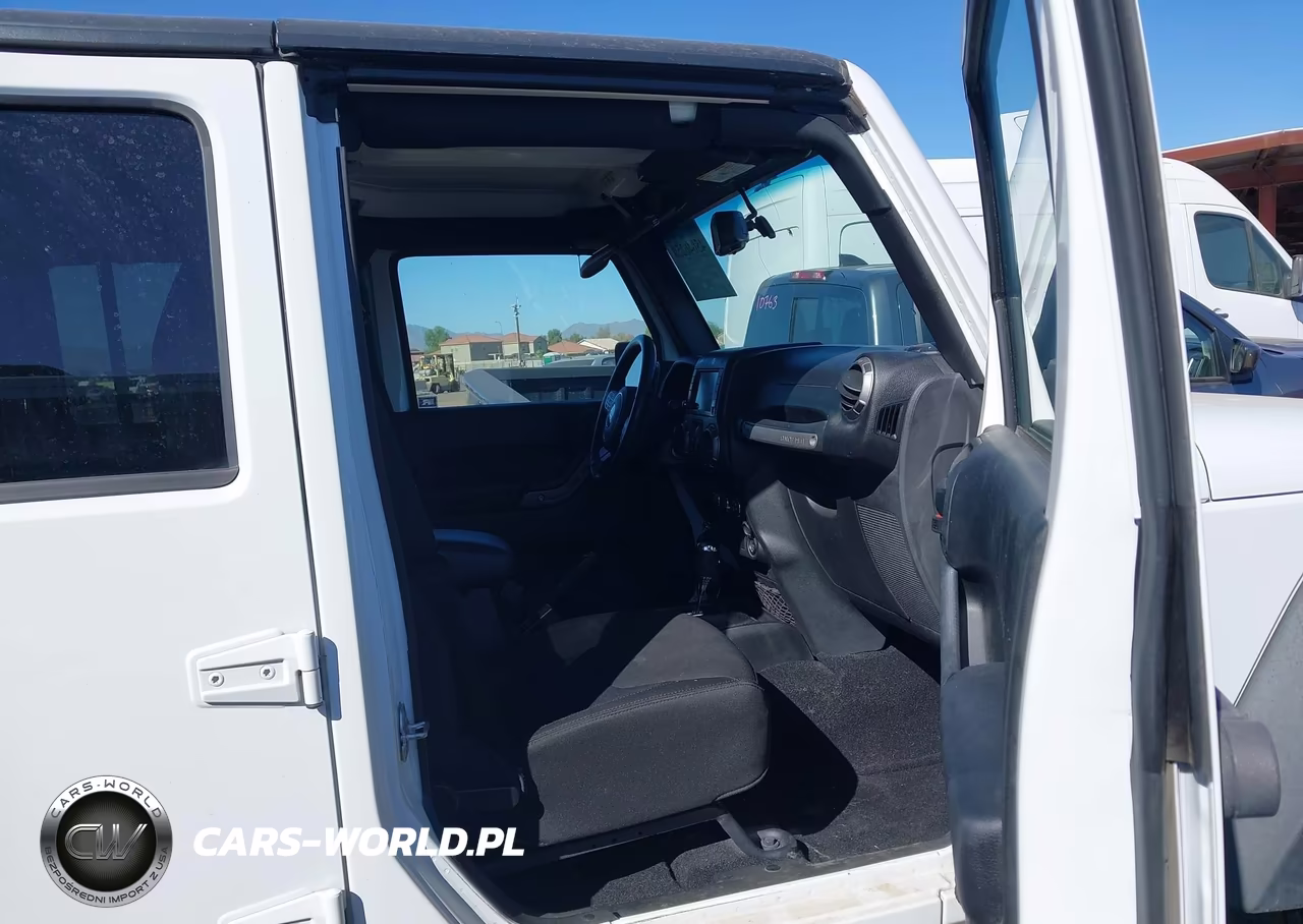 2018 Jeep Wrangler Jk Unlimited Sport S 4X4 VIN:1C4BJWDG2JL826994 - 5