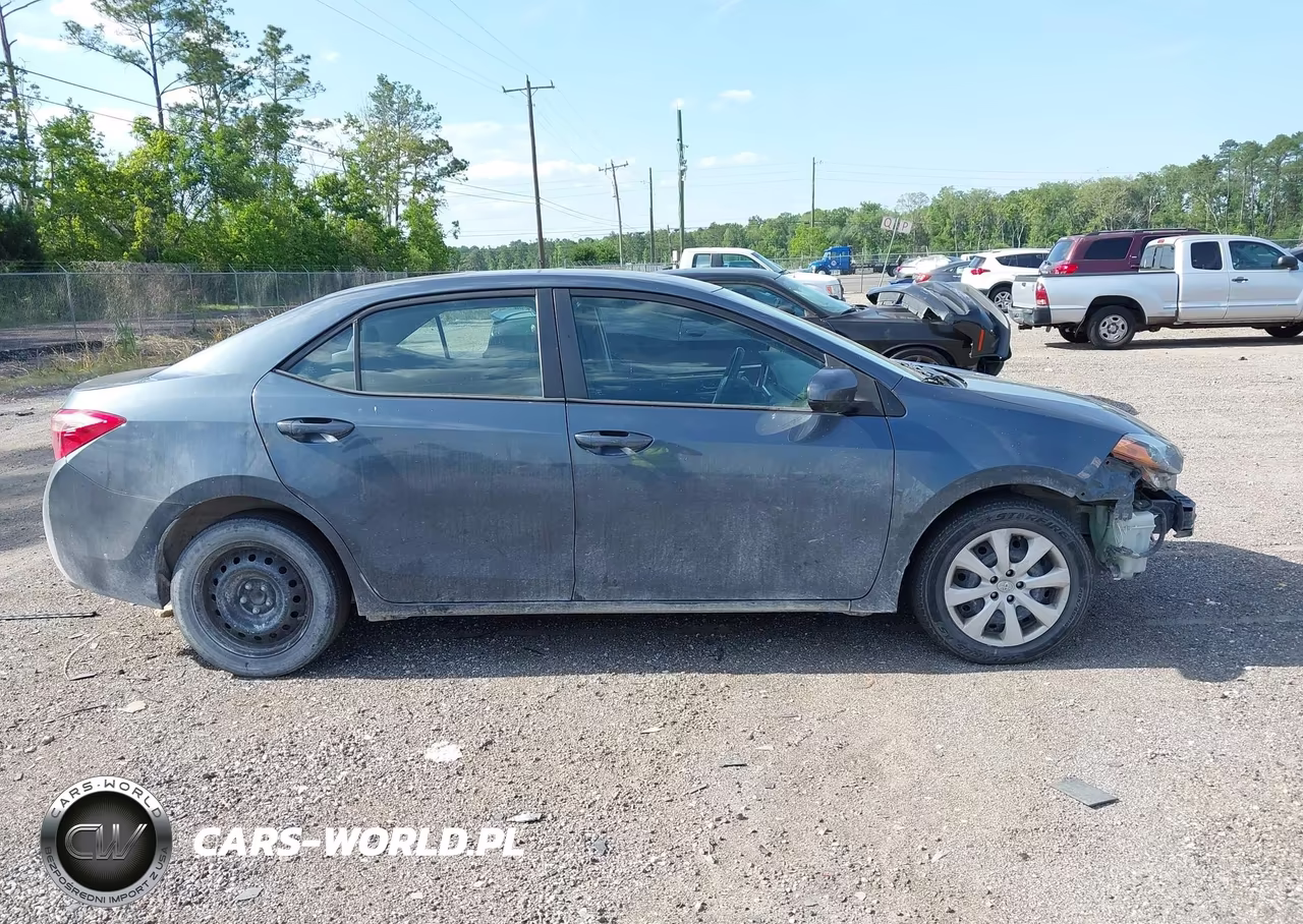 2019 Toyota Corolla Le VIN:2T1BURHE5KC240932 - 13