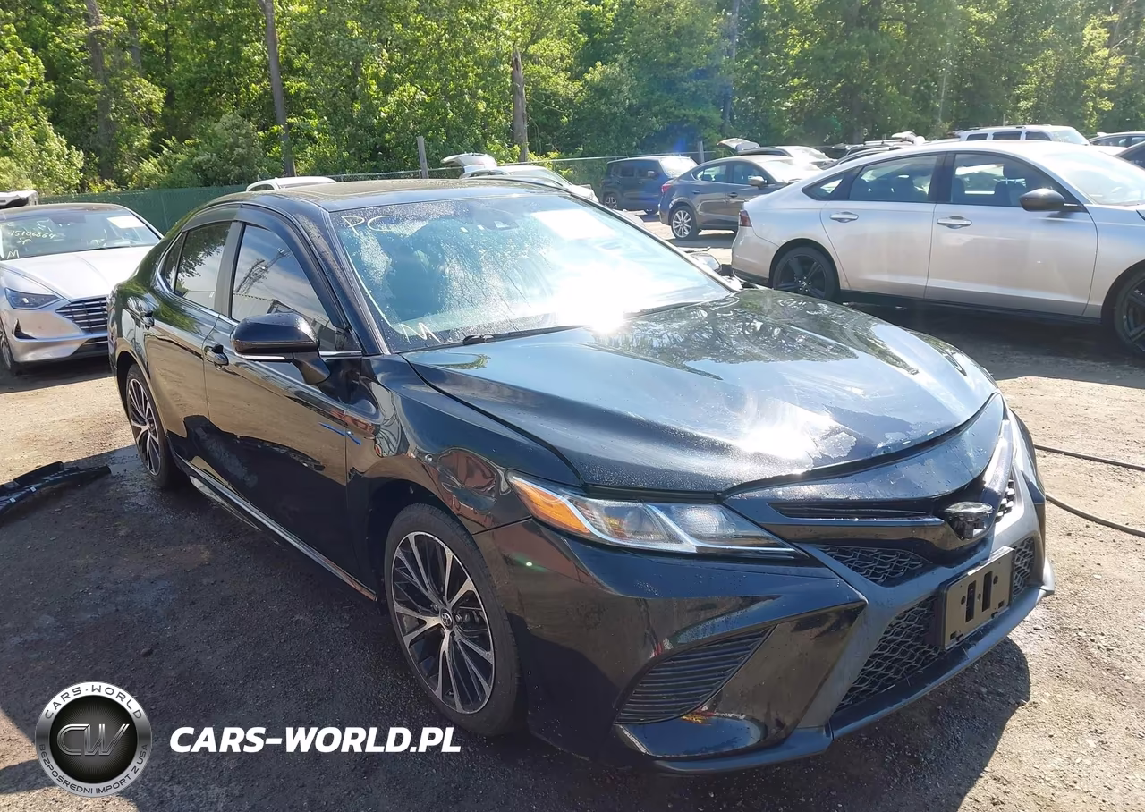 2018 Toyota Camry Se – zdjęcie 1 z 16