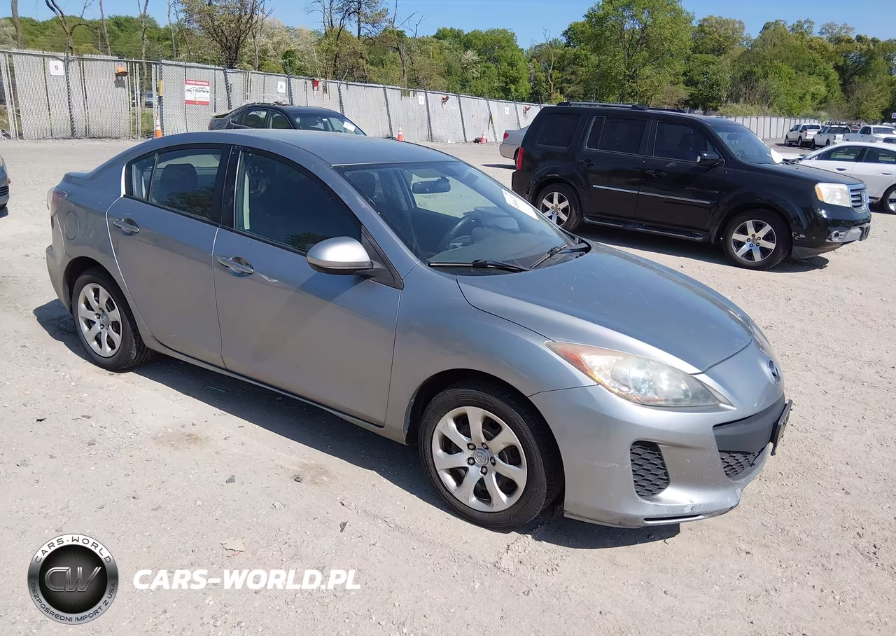 2013 Mazda Mazda3 I Sport
