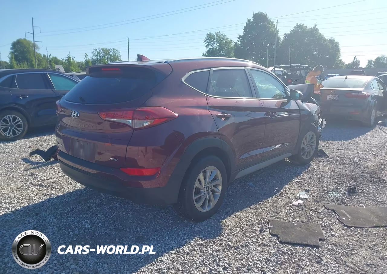 2018 Hyundai Tucson Sel VIN:KM8J3CA46JU607265 - 4