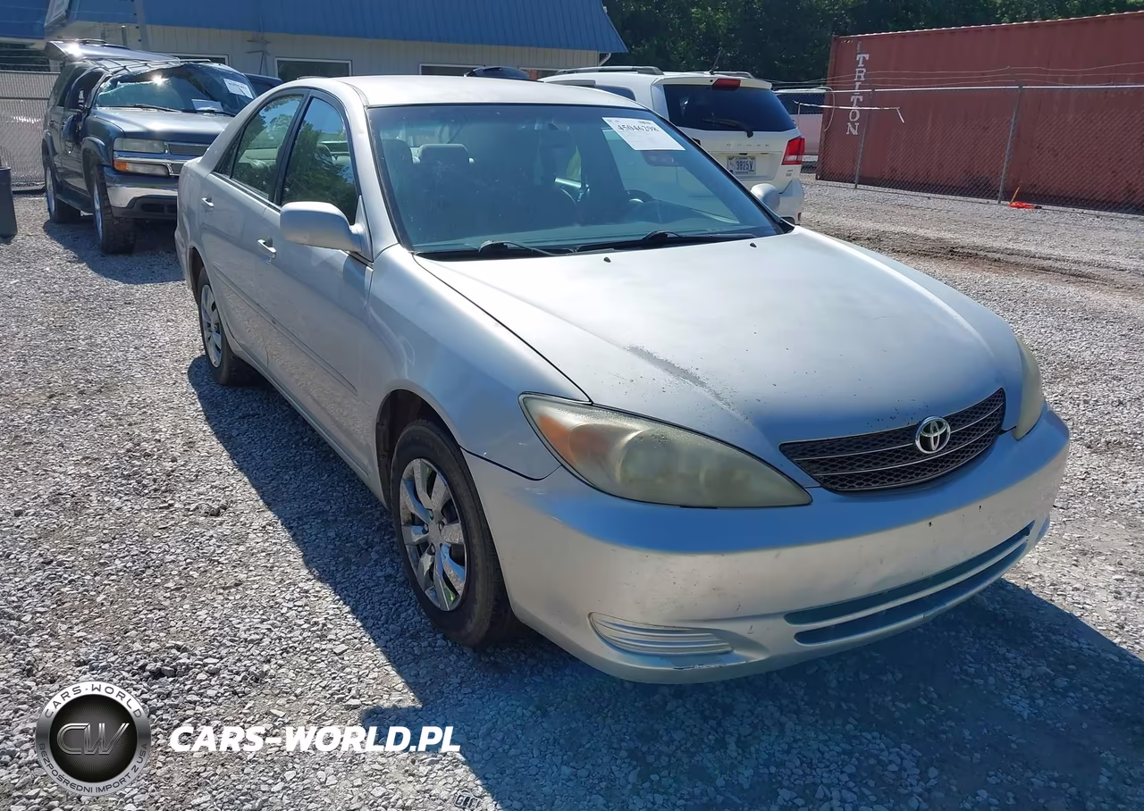 2002 Toyota Camry Le VIN:4T1BE32K62U079434 - 14