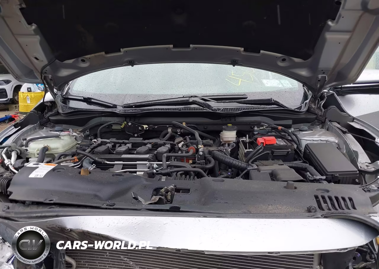 2018 Honda Civic Touring VIN:19XFC1F93JE200201 - 10