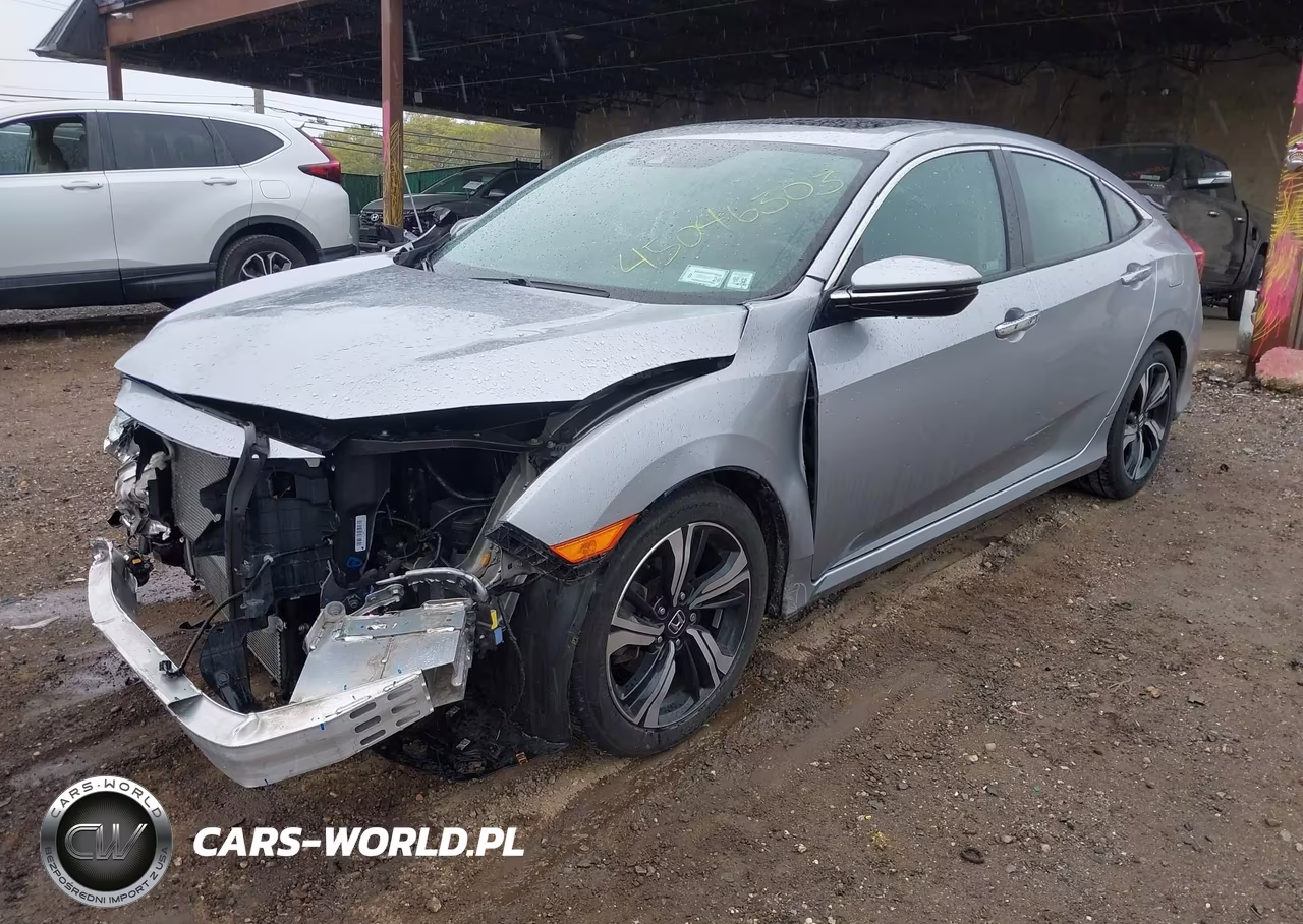 2018 Honda Civic Touring VIN:19XFC1F93JE200201 - 2