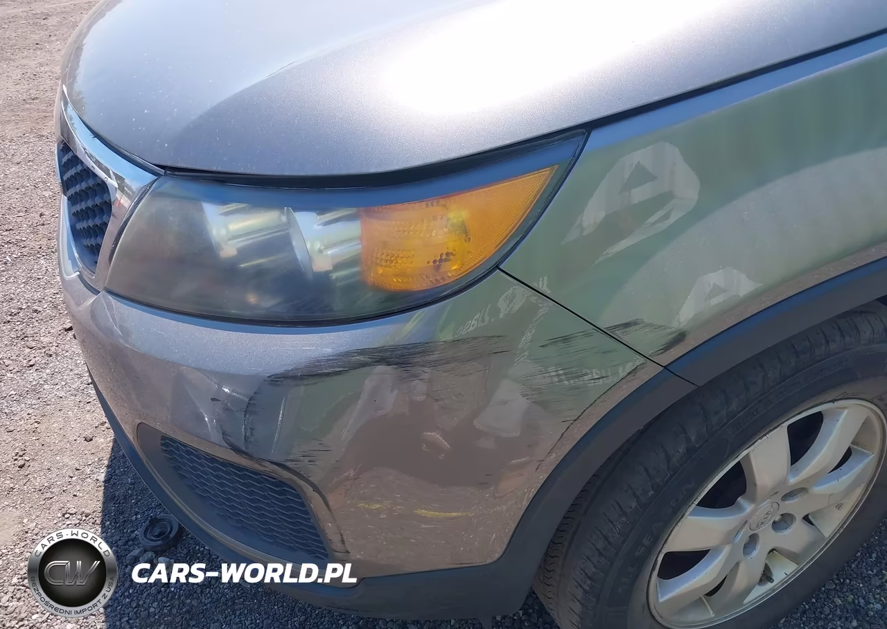 2011 Kia Sorento Lx VIN:5XYKT3A18BG095025 - 6