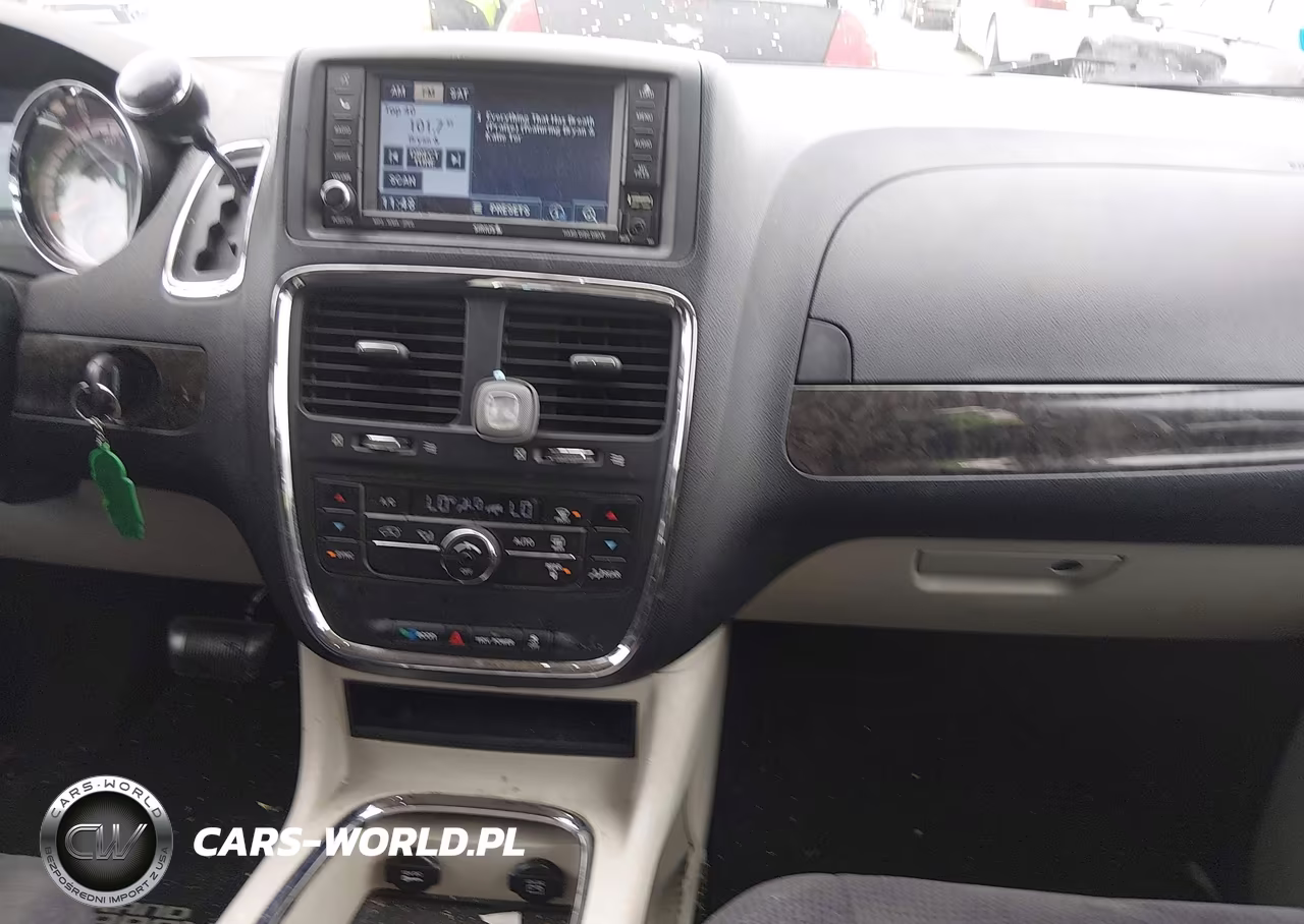 2011 Dodge Grand Caravan Crew VIN:2D4RN5DG9BR751669 - 13