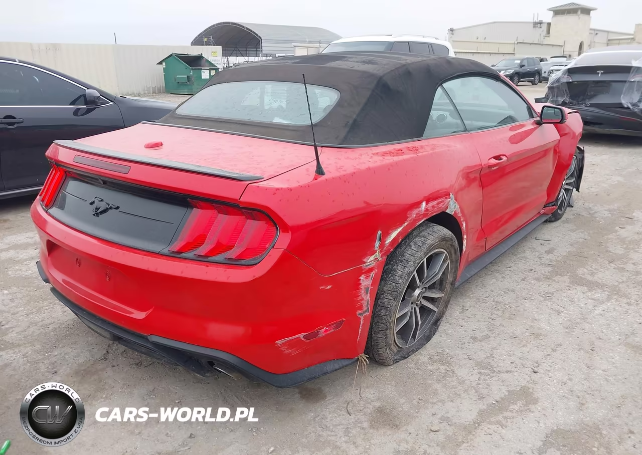 2018 Ford Mustang Ecoboost Premium VIN:1FATP8UH1J5124201 - 4