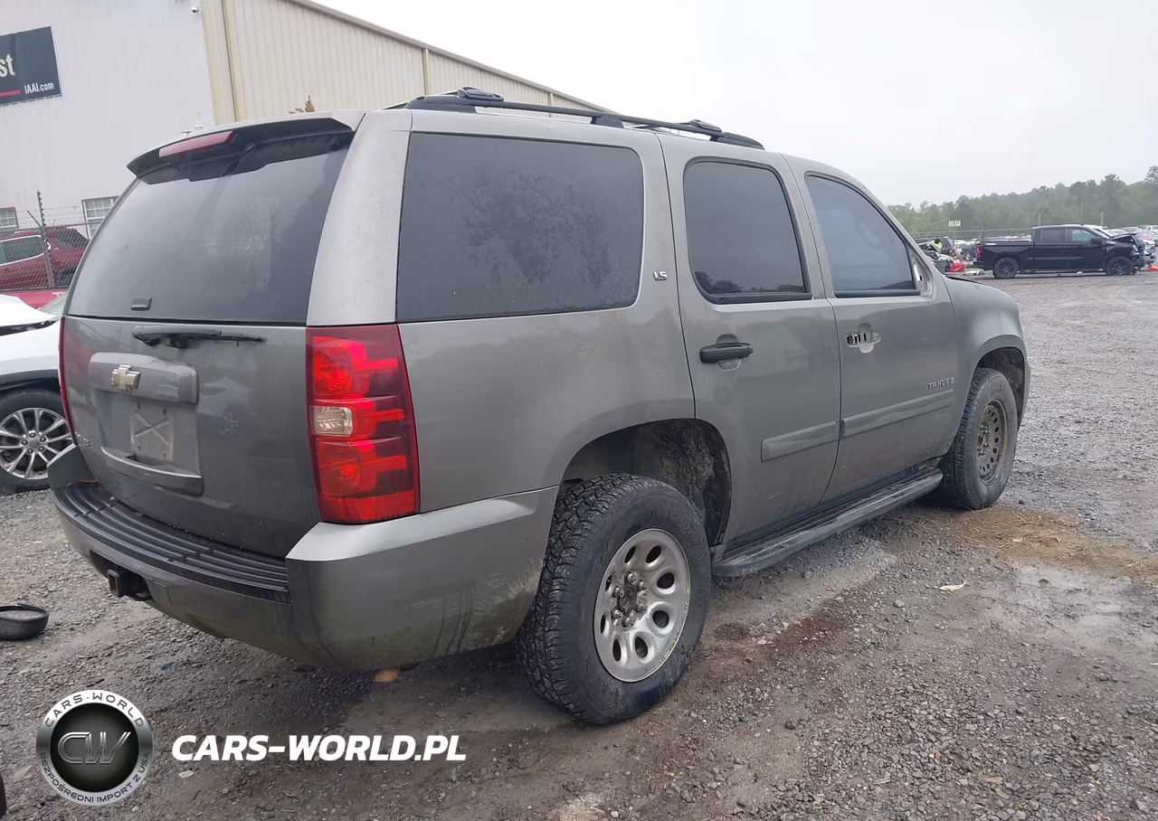 2008 Chevrolet Tahoe Ls VIN:1GNFC13C48J191495 - 4