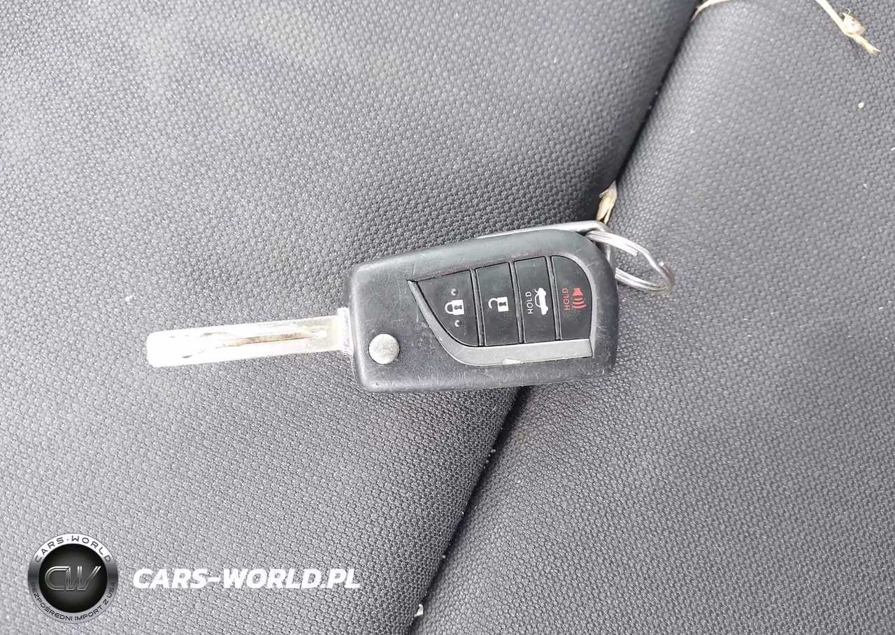 2023 Toyota Corolla Le VIN:5YFB4MDE6PP004127 - 11