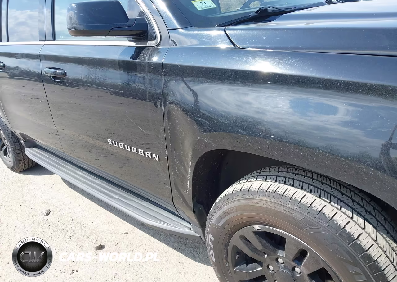2018 Chevrolet Suburban Lt VIN:1GNSKHKC0JR343341 - 6