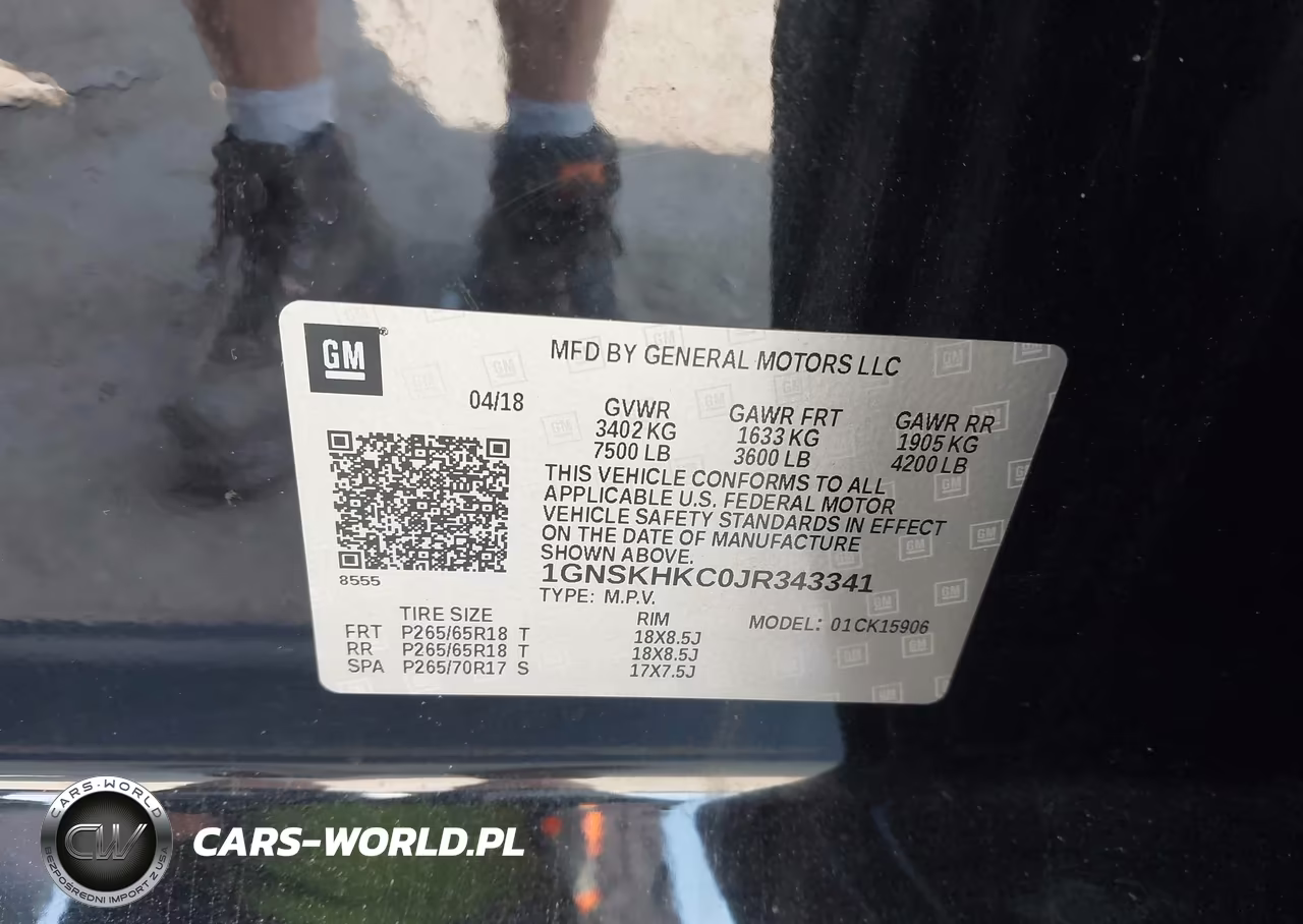 2018 Chevrolet Suburban Lt VIN:1GNSKHKC0JR343341 - 9