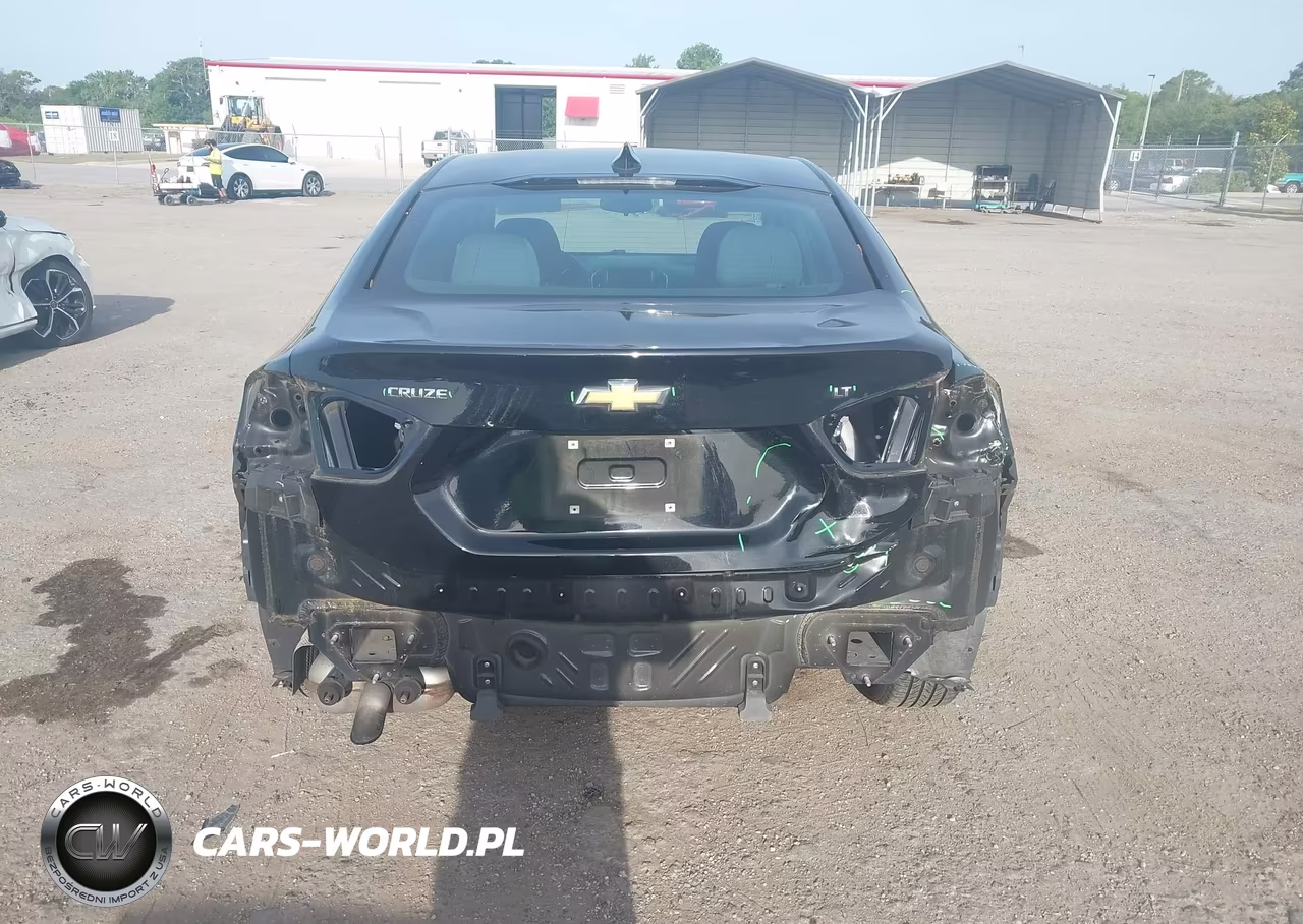 2019 Chevrolet Cruze Lt VIN:1G1BE5SM4K7115808 - 17