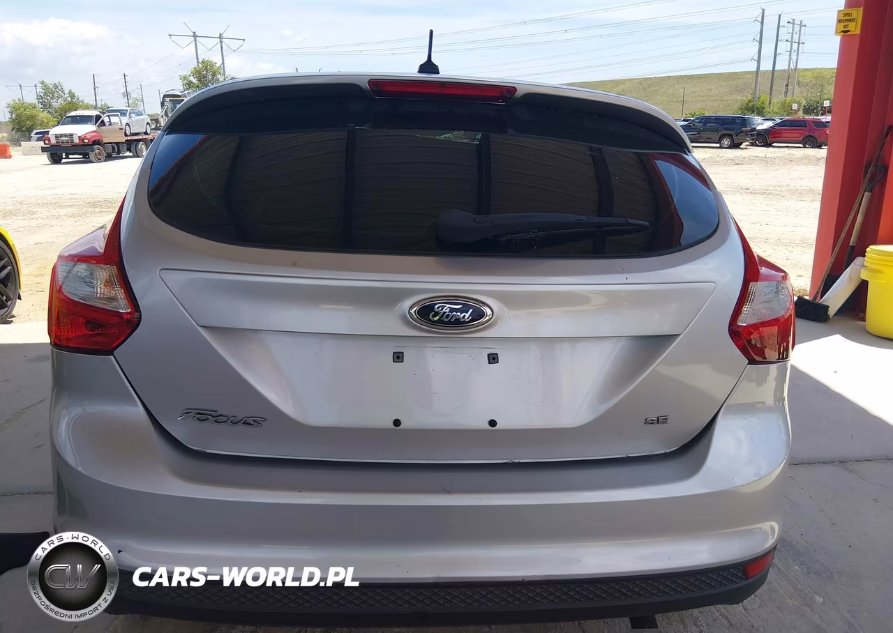2012 Ford Focus Se VIN:1FAHP3K27CL307320 - 16