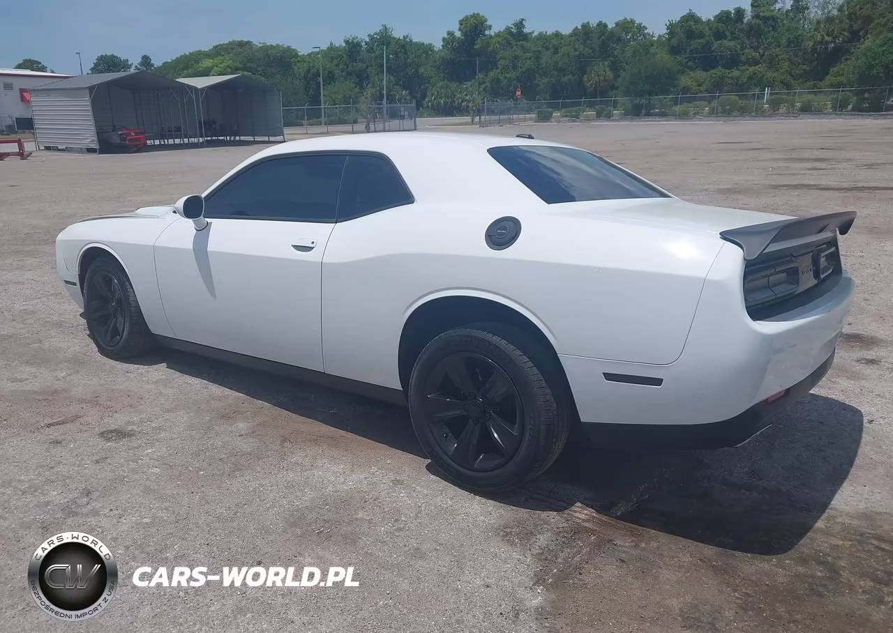 2019 Dodge Challenger Sxt VIN:2C3CDZAGXKH560905 - 3