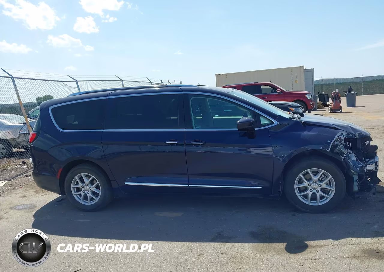 2020 Chrysler Pacifica Touring L VIN:2C4RC1BG3LR157658 - 14
