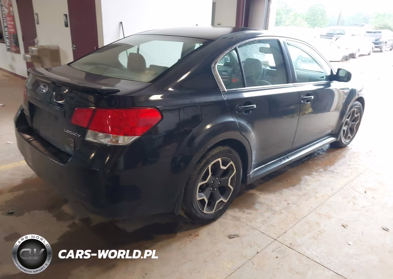 2010 Subaru Legacy 2.5I Limited VIN:4S3BMCK60A3232436 - 4
