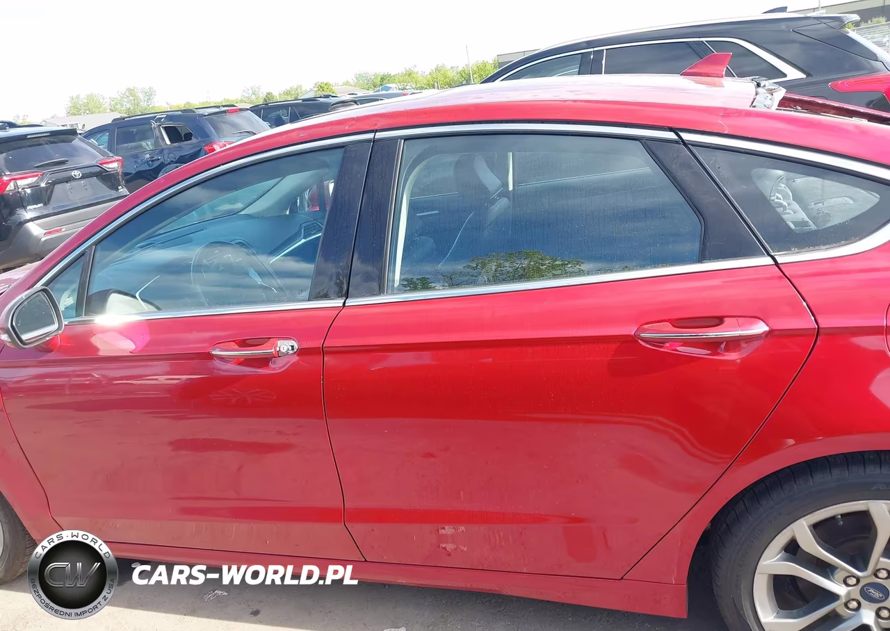 2020 Ford Fusion Hybrid Titanium VIN:3FA6P0RU5LR100293 - 14
