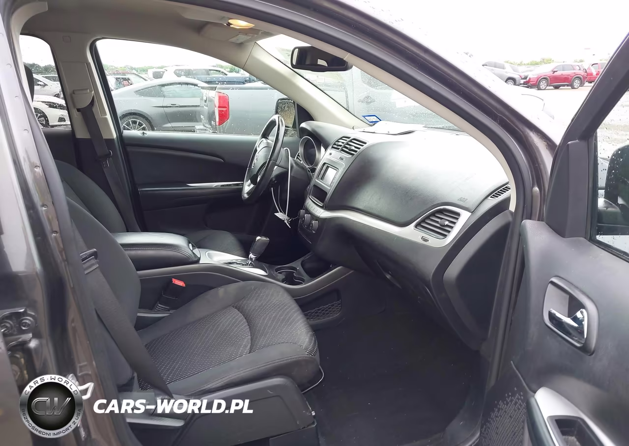 2018 Dodge Journey Se VIN:3C4PDCAB9JT518715 - 5