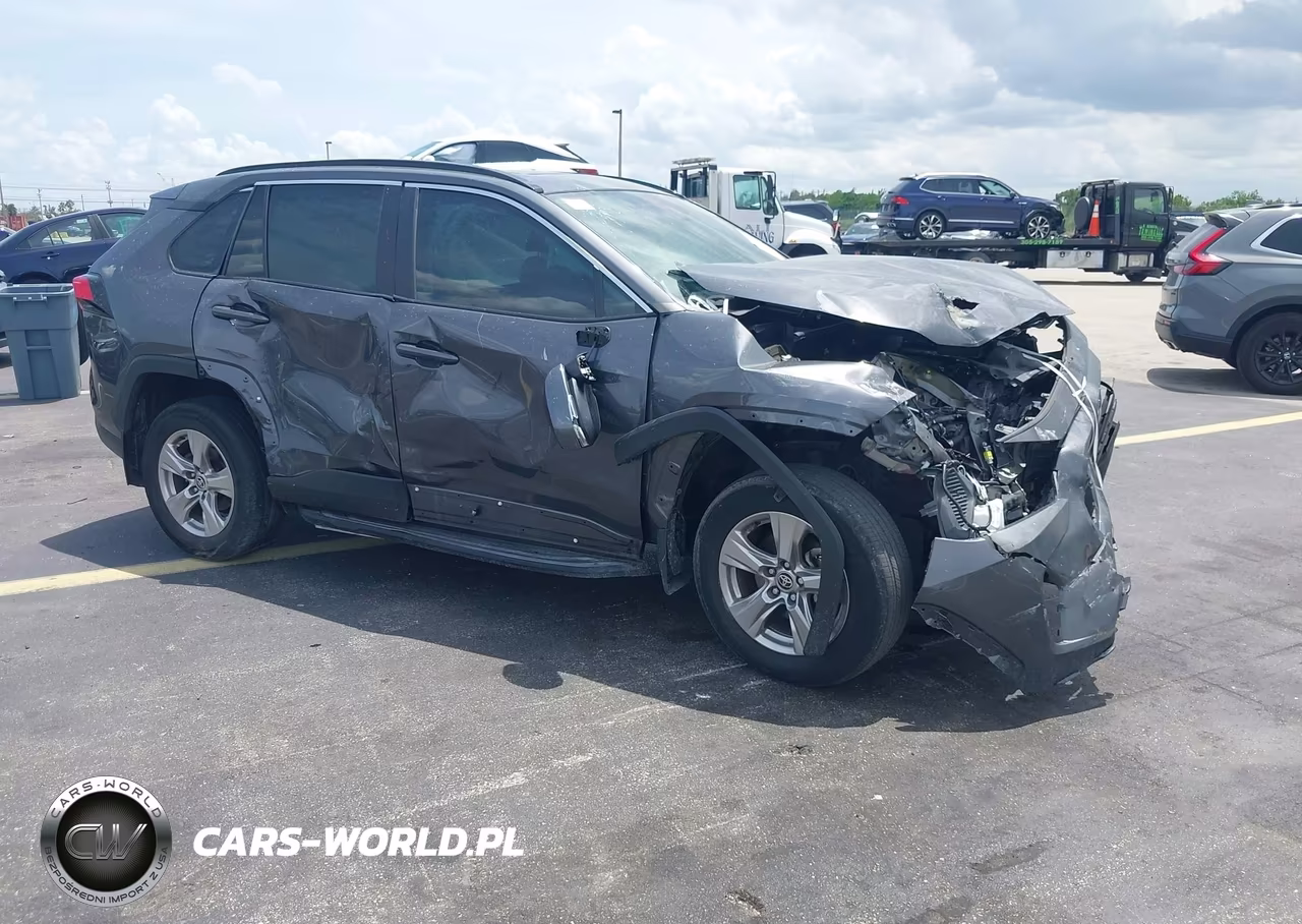 2023 Toyota Rav4 Xle – zdjęcie 1 z 16