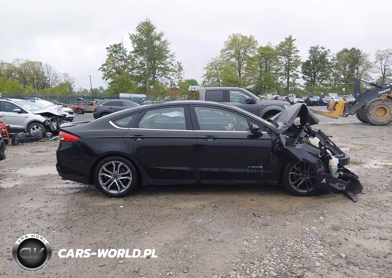 2018 Ford Fusion Hybrid Se VIN:3FA6P0LU1JR248852 - 14