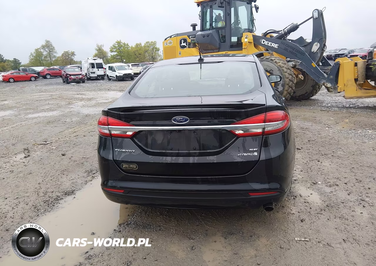 2018 Ford Fusion Hybrid Se VIN:3FA6P0LU1JR248852 - 17