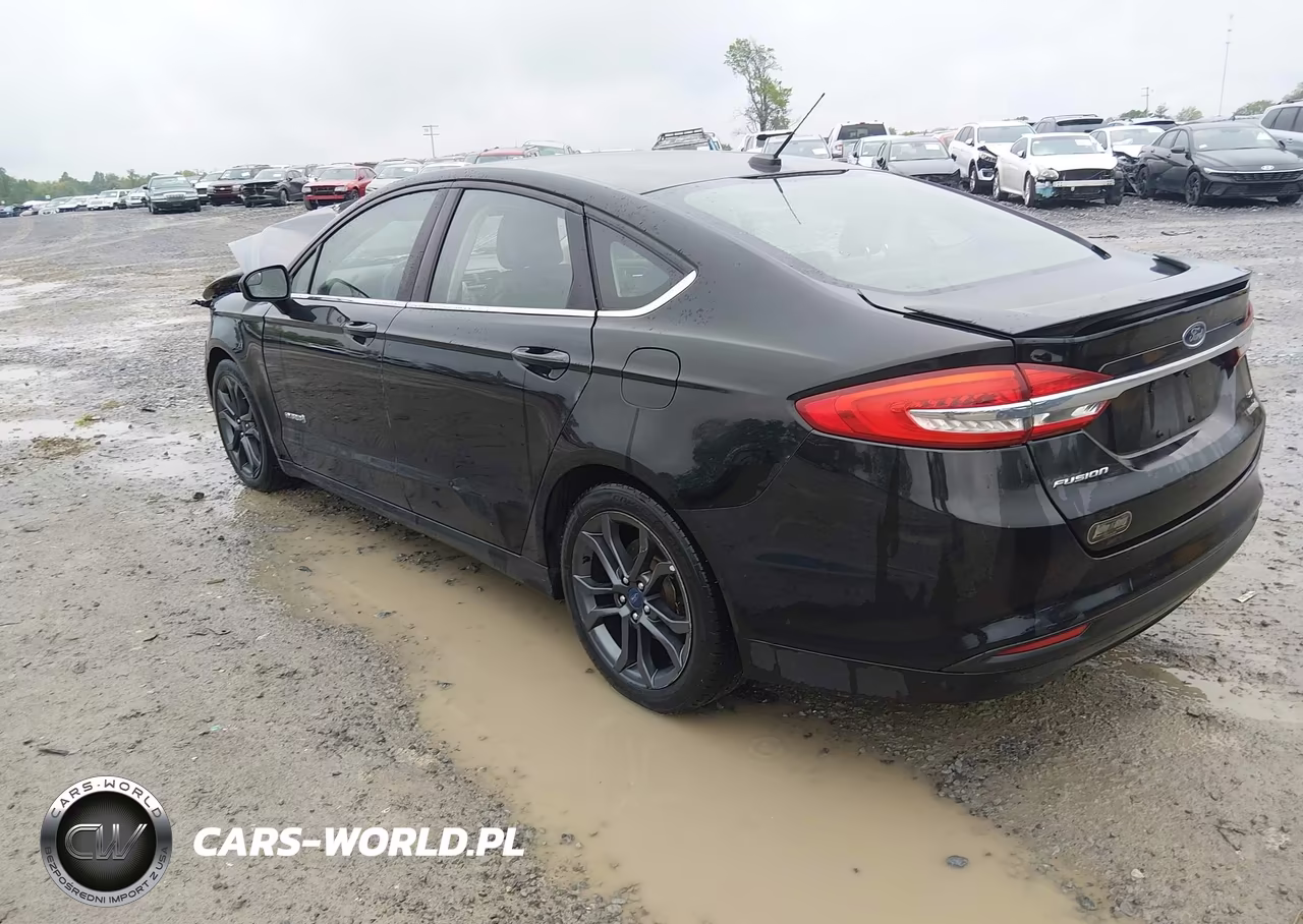 2018 Ford Fusion Hybrid Se VIN:3FA6P0LU1JR248852 - 3