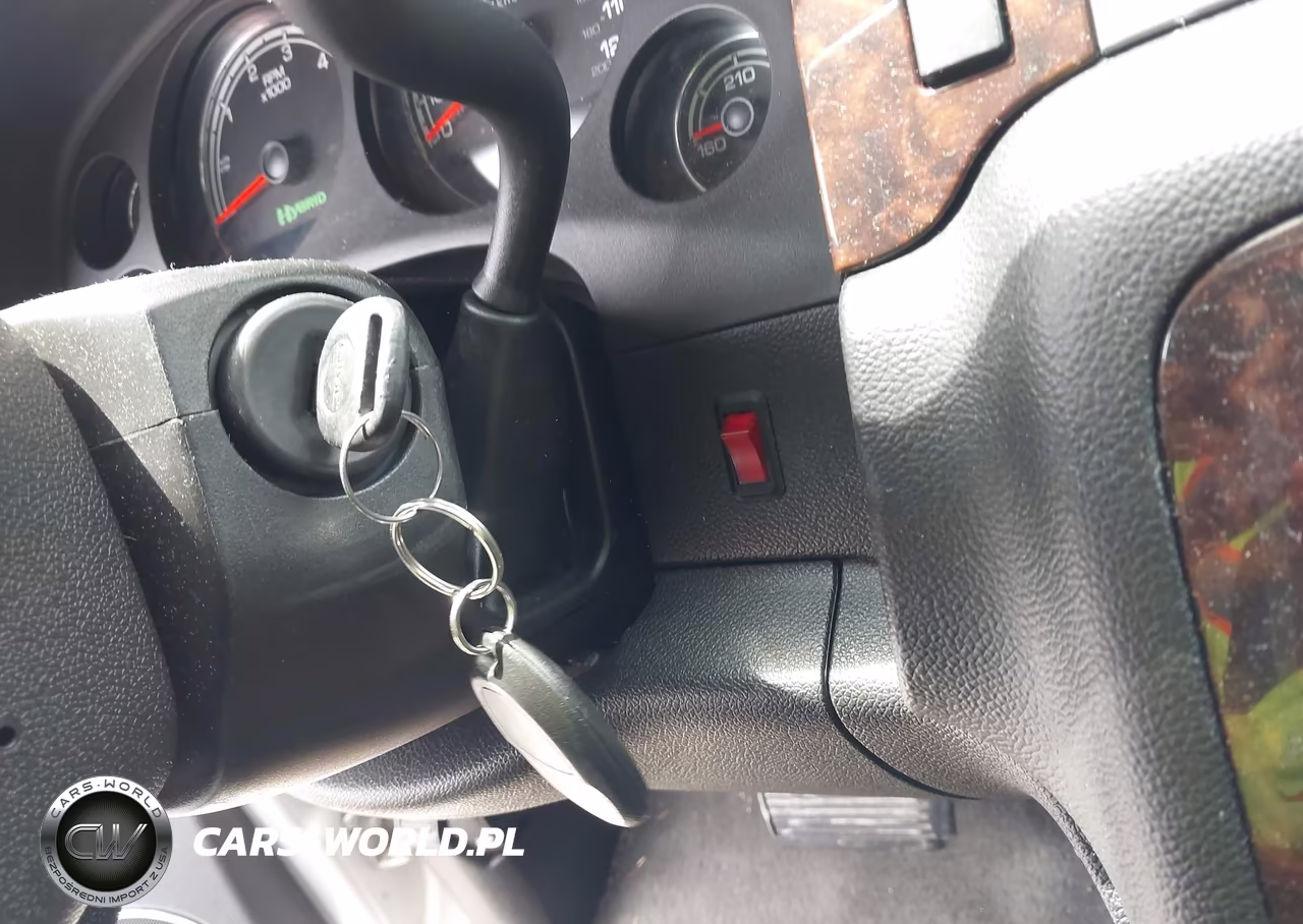 2010 GMC Yukon Hybrid Denali VIN:1GKUKGEJ6AR179684 - 11