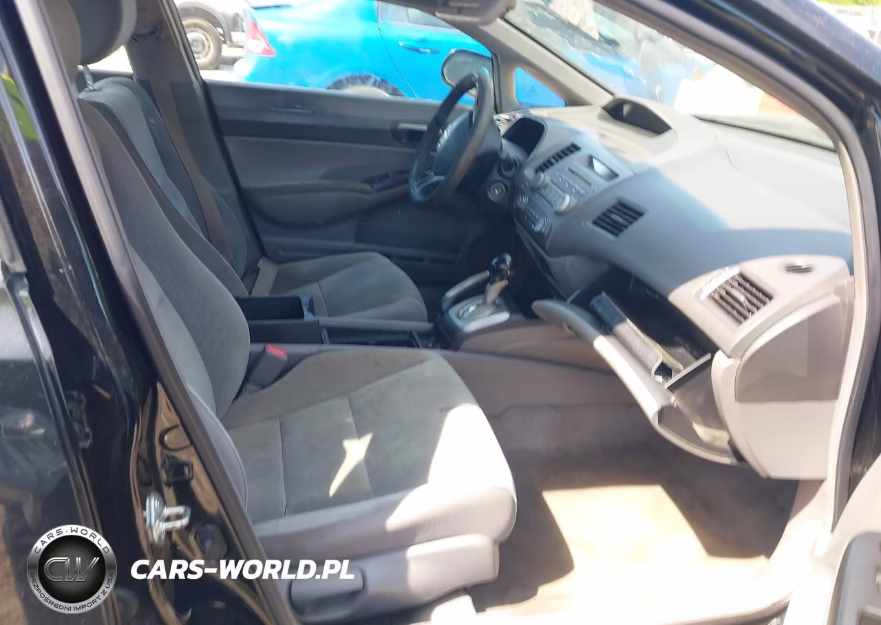 2009 Honda Civic Lx VIN:2HGFA16569H310163 - 5
