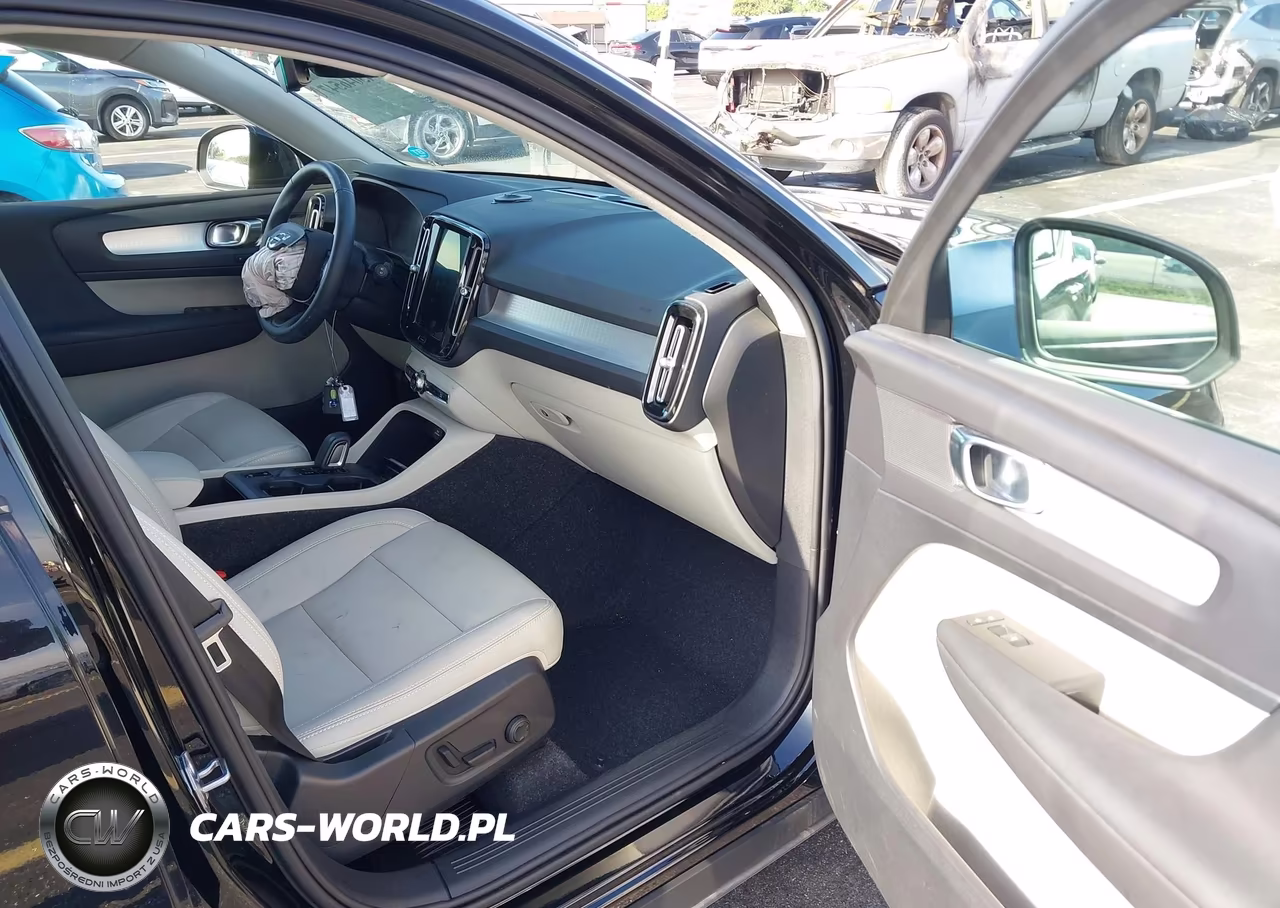 2021 Volvo Xc40 T5 Momentum VIN:YV4162UK8M2430120 - 5