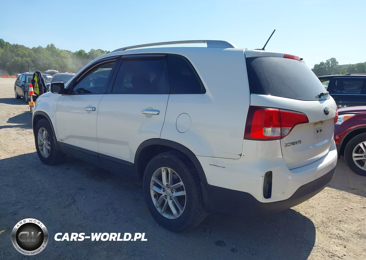 2015 Kia Sorento Lx VIN:5XYKTDA60FG635992 - 3