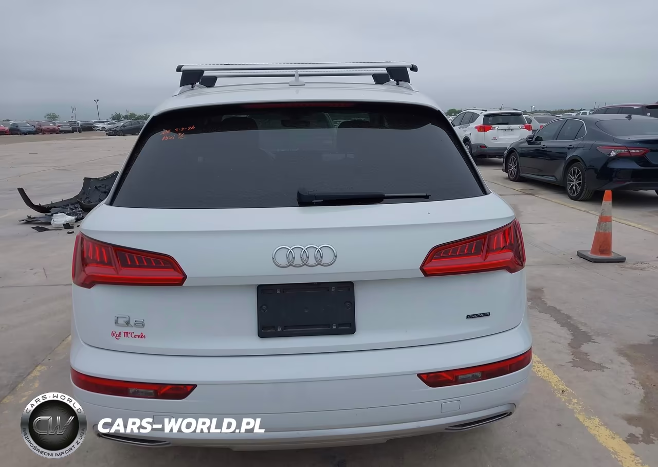 2019 Audi Q5 45 Premium VIN:WA1ANAFY9K2134967 - 17