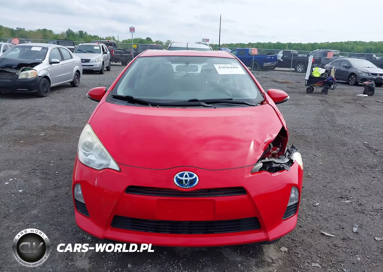 2013 Toyota Prius C Two VIN:JTDKDTB3XD1544107 - 12