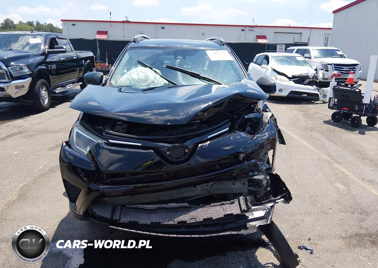 2018 Toyota Rav4 Le VIN:2T3ZFREV5JW495212 - 13