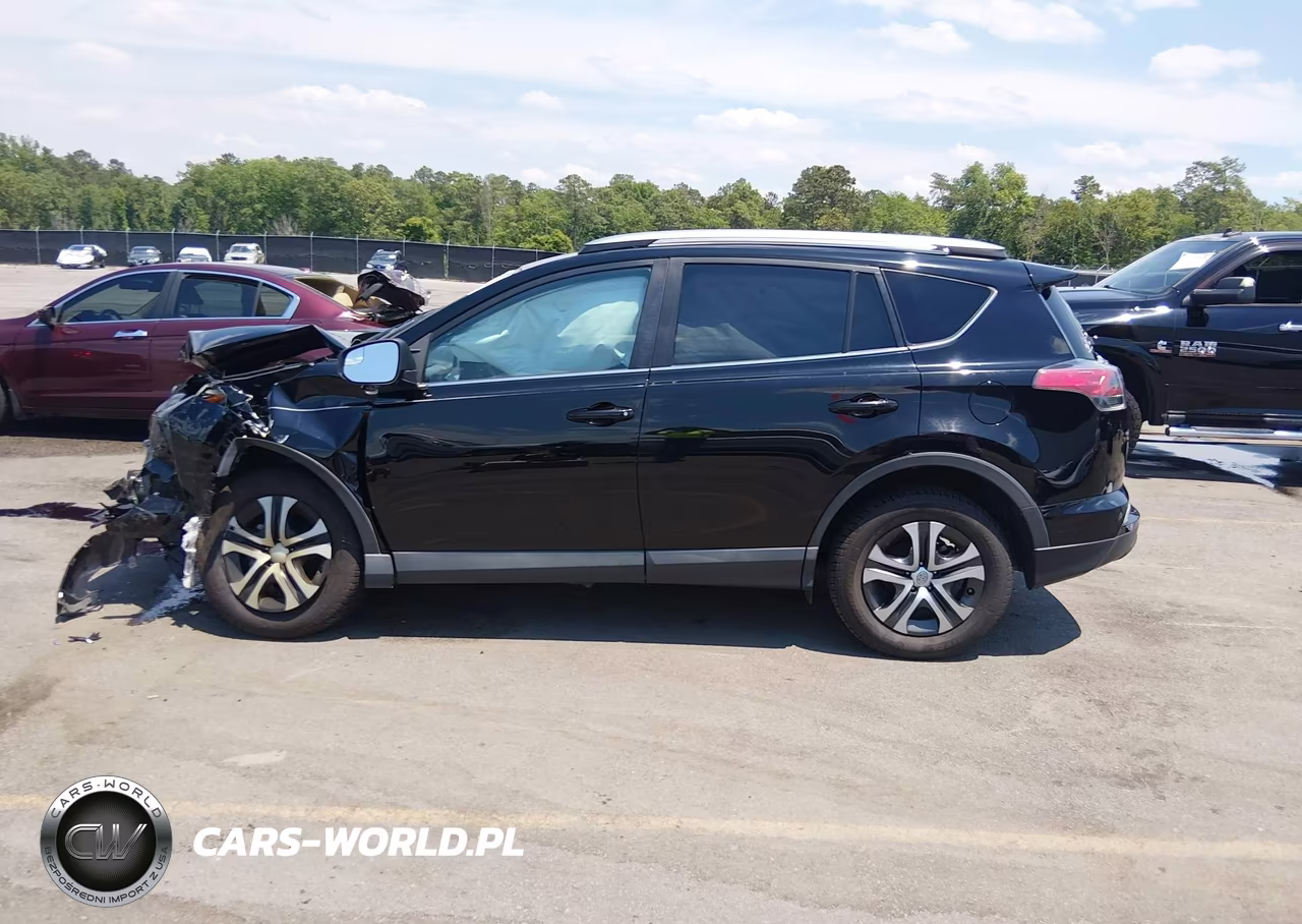 2018 Toyota Rav4 Le VIN:2T3ZFREV5JW495212 - 15