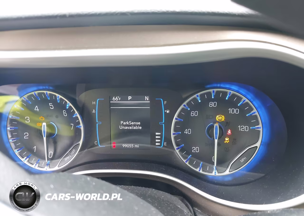 2017 Chrysler Pacifica Touring VIN:2C4RC1DG7HR512870 - 7