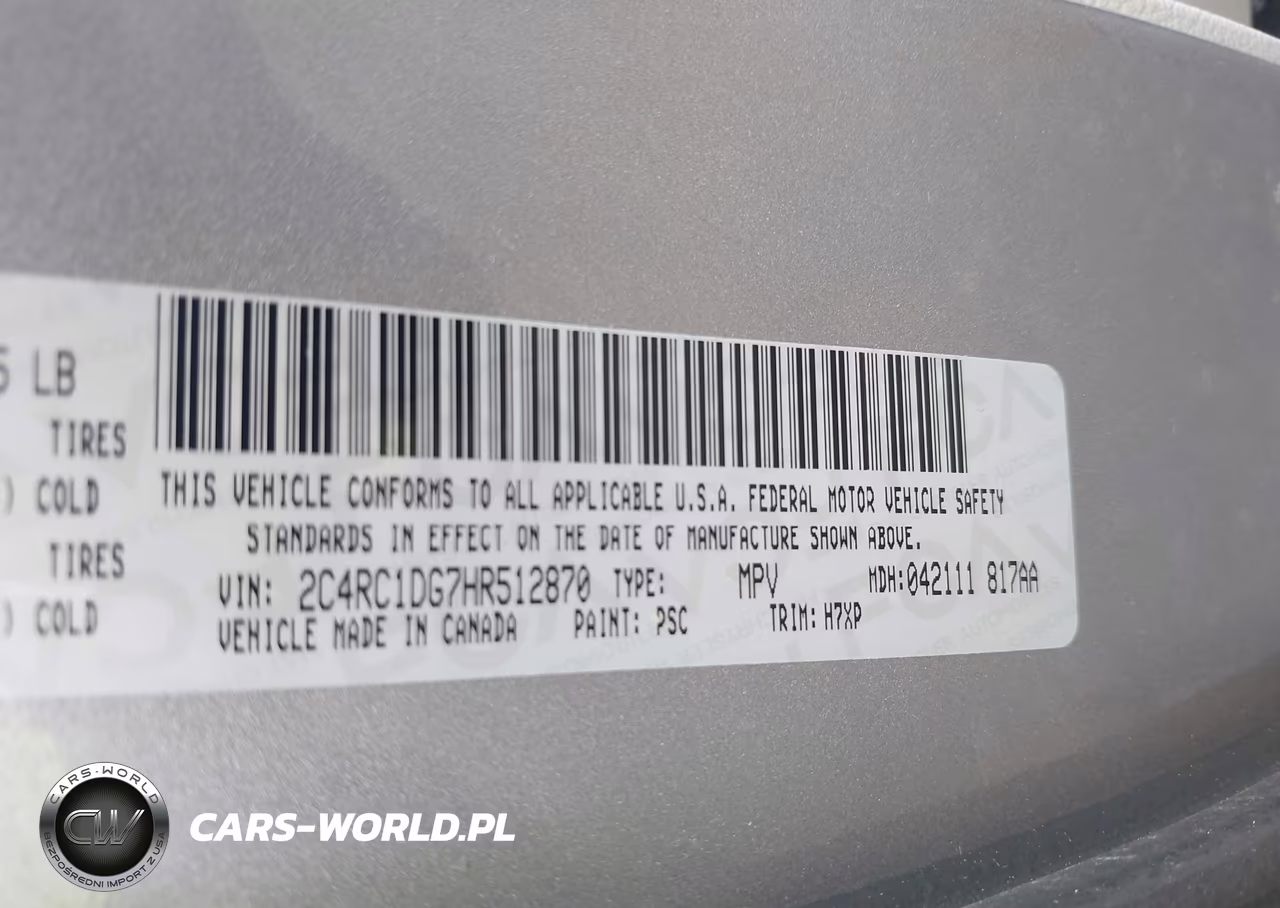 2017 Chrysler Pacifica Touring VIN:2C4RC1DG7HR512870 - 9
