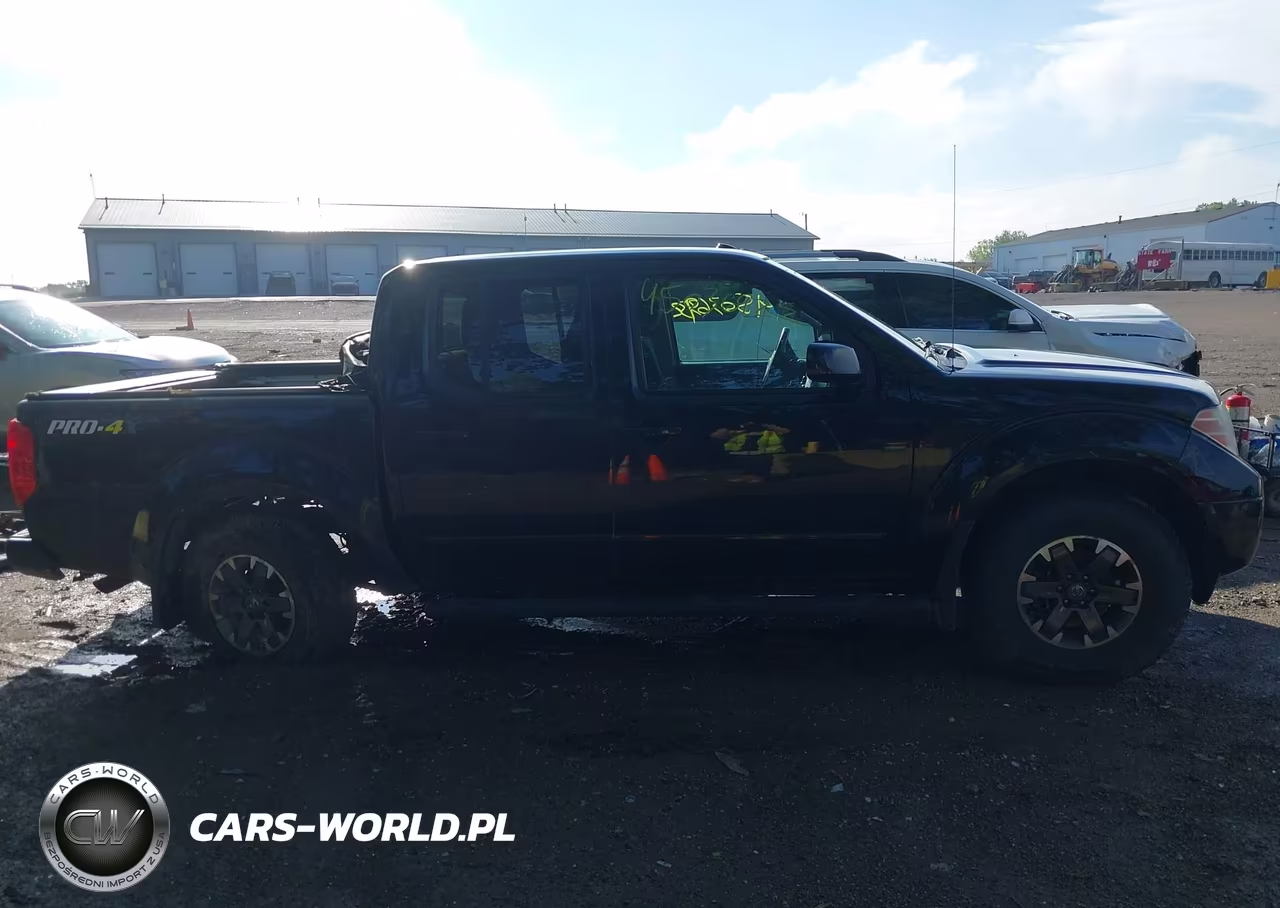 2015 Nissan Frontier Pro-4X VIN:1N6AD0EV6FN745941 - 13