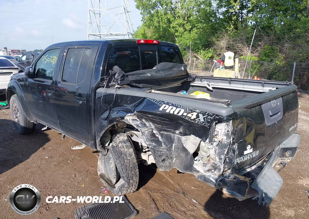 2015 Nissan Frontier Pro-4X VIN:1N6AD0EV6FN745941 - 6